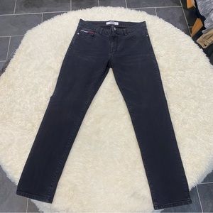 Tommy hilfiger black jeans